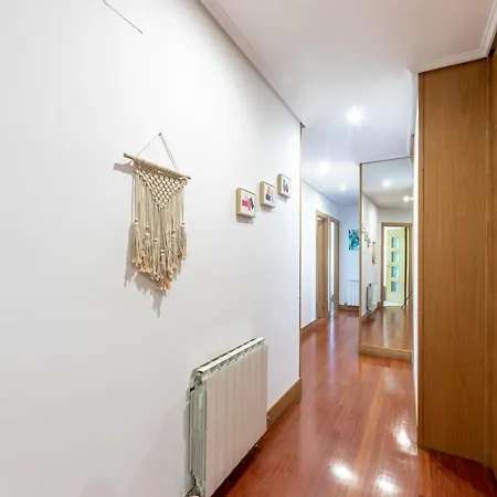 Bilbao Bec With Parking By Aston Barakaldo