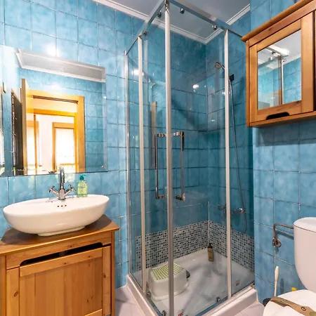 Bilbao Bec With Parking By Aston