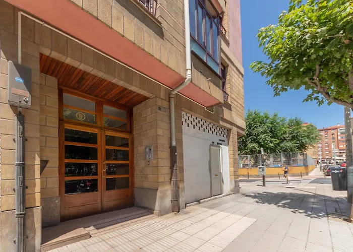 Apartment Bilbao Bec With Parking By Aston