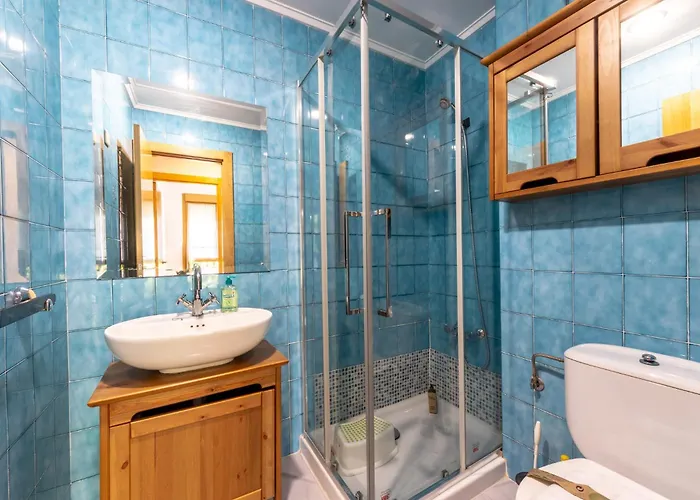 Bilbao Bec With Parking By Aston